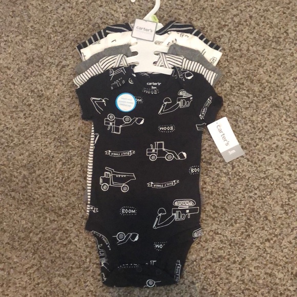 TWIN BABY BOY LOT! 👶🏻👶🏻💙💙 - Picture 5 of 8